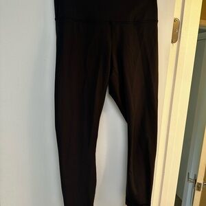 lululemon High-Waisted Leggings size 8